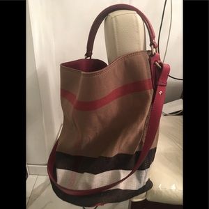 Burberry house check handbag-SOLD